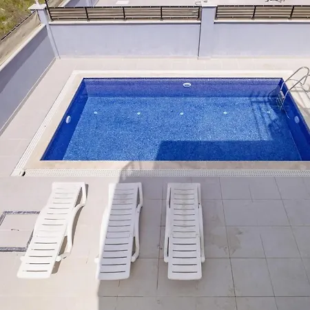Secluded With Private Pool In Villa