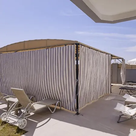 Secluded With Private Pool In