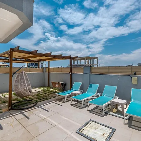 Villa Secluded With Private Pool In *