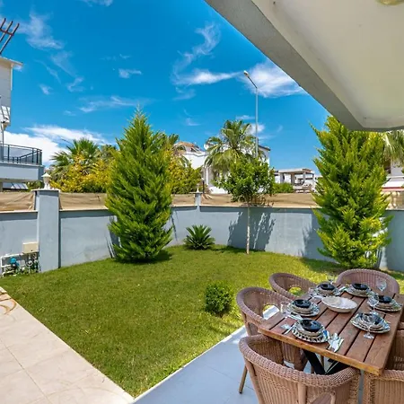 Villa Secluded With Private Pool In